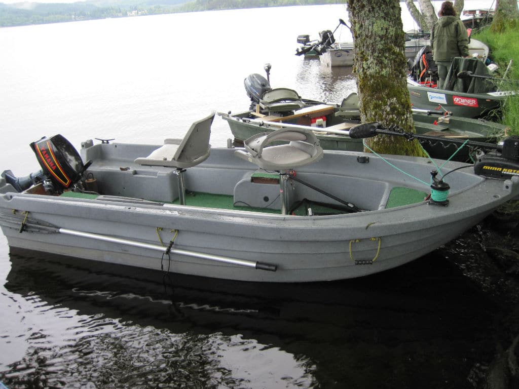Pêche en barque : les équipements nécessaires - MaxiPeche
