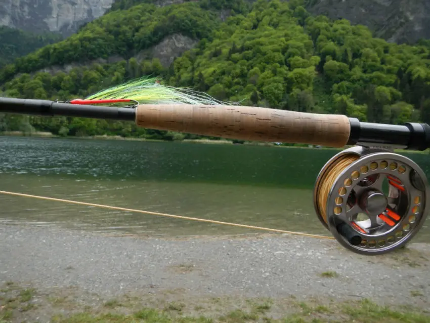 Choisir sa canne et son moulinet pour pêcher à la mouche