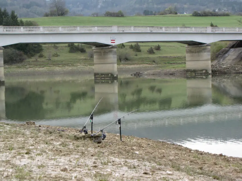 Utiliser un repère pour pêcher la carpe