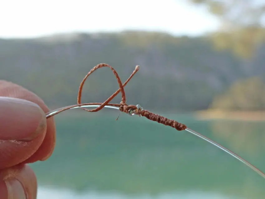 Noeud de raccord conique en 8 pour la pêche