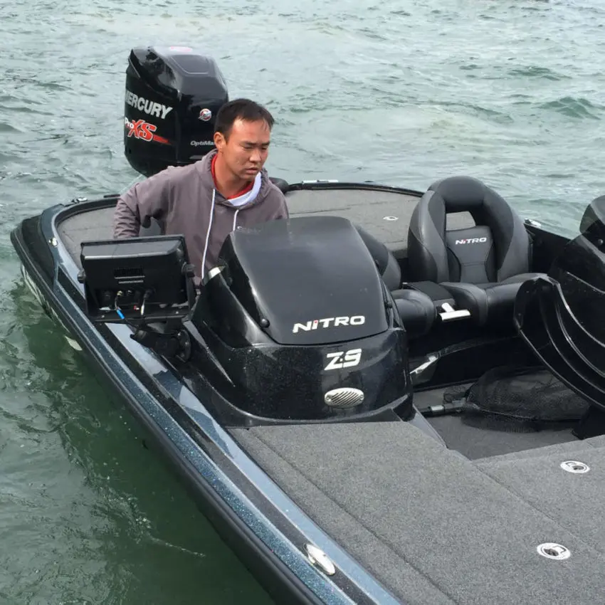 Bassboat Nitro Z9