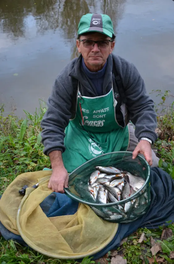 Pêche du gardon au coup en eau froide