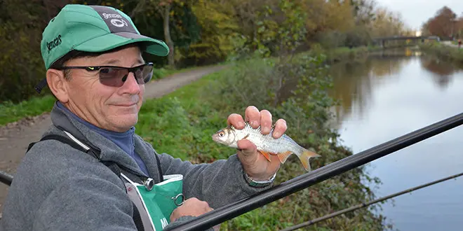 Pêche du gardon au coup en eau froide