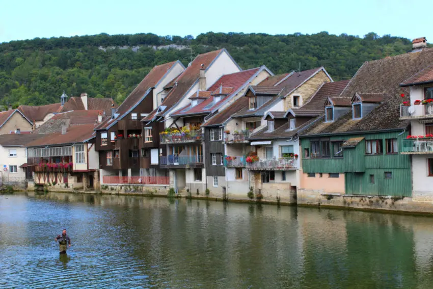 Pêche dans le Doubs