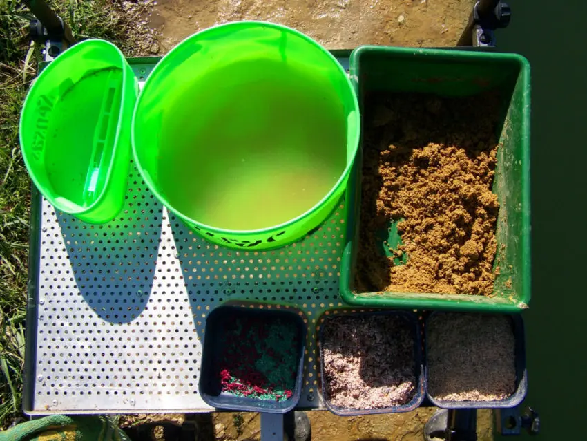 Farine nuageante pour la pêche au coup