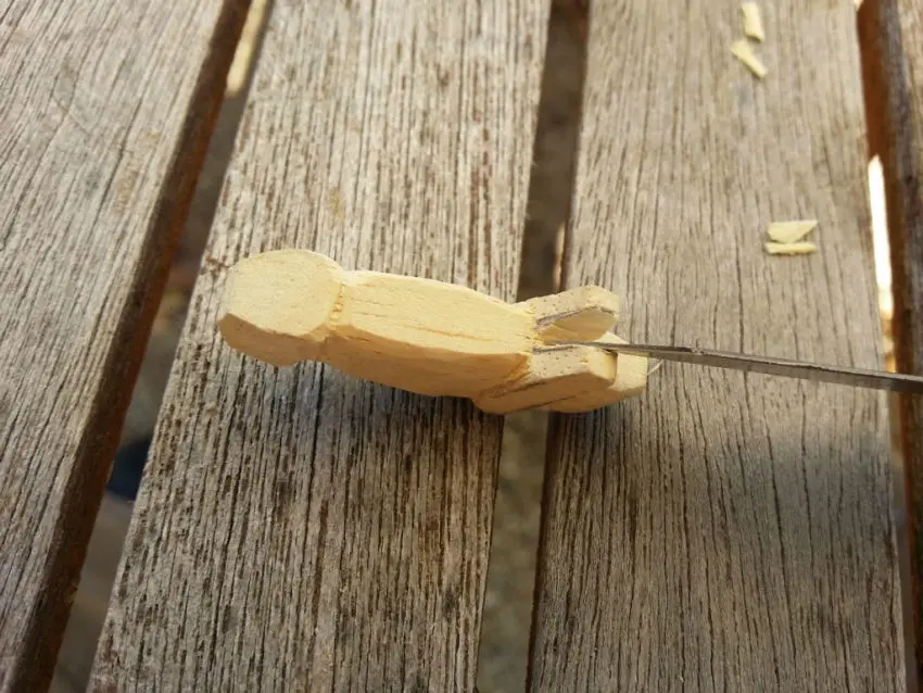 Craft d'un leurre de type sauterelle pour la pêche du chevesne en surface