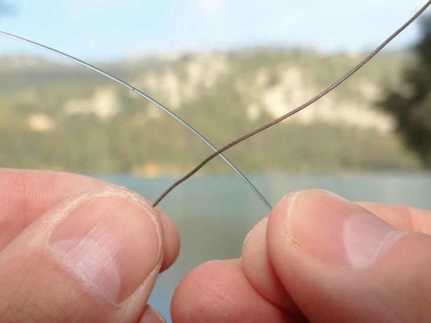 Noeud de chirurgien pour la pêche