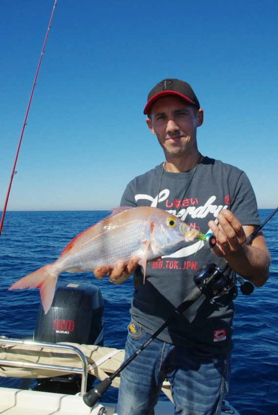 Pêche au Madaï Jig en finesse en mer