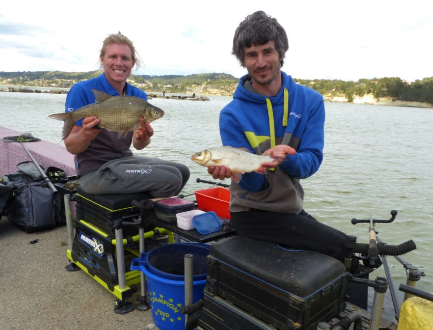 Pêche au feeder en américaine