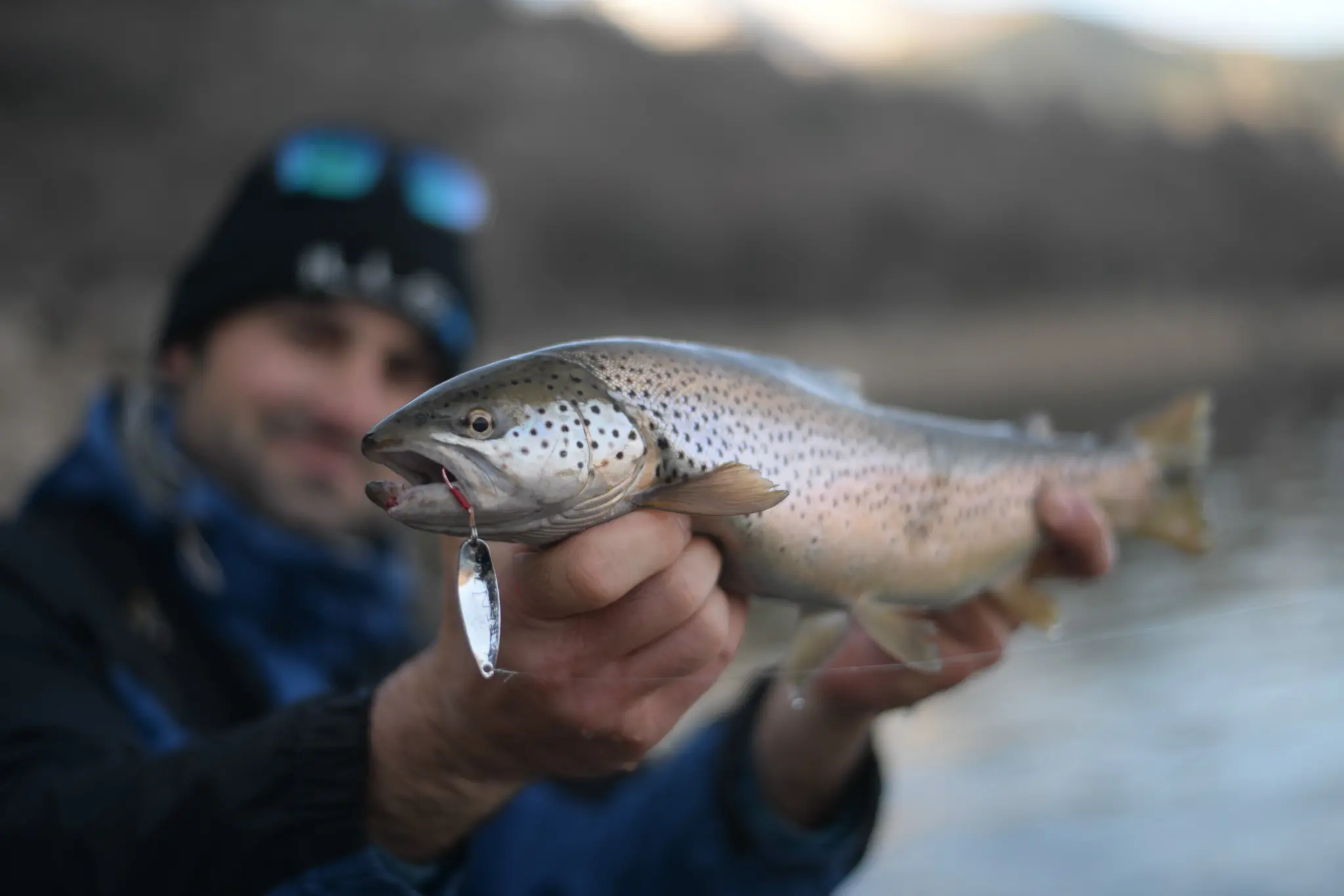 Comment prendre une photo de poisson à la pêche