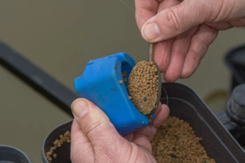 Pêche au method feeder pour les gros poissons