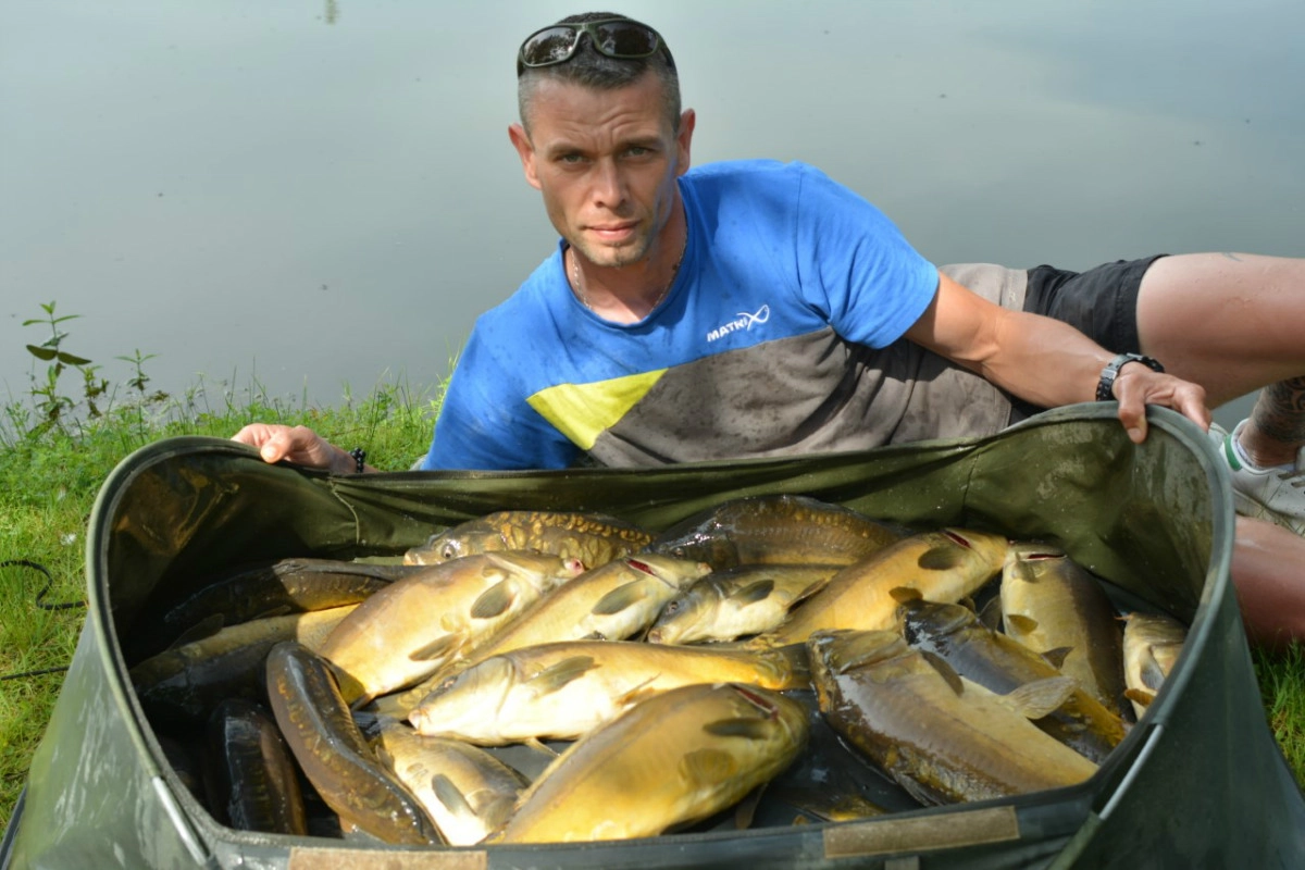 Pêche au method feeder pour les gros poissons