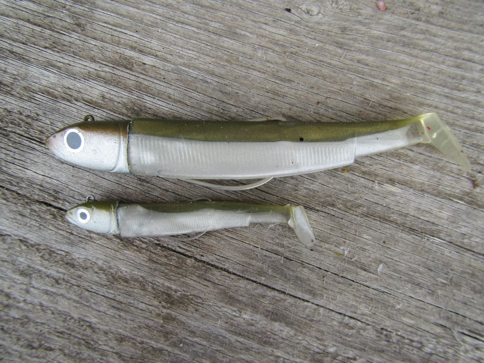 Lot De 4 Leurres De Pêche Anciens – Vintage, Forme Poisson, Occasion