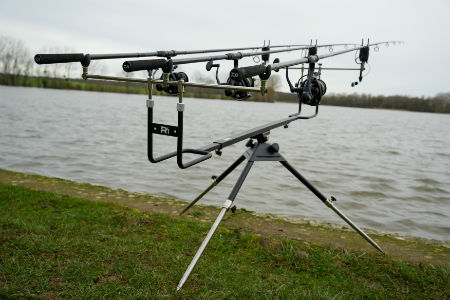 Le Carp’O revient chez Amiaud : focus sur le nouveau rod pod Carp’O R1 16 rod Pod Amiaud Carpo R1